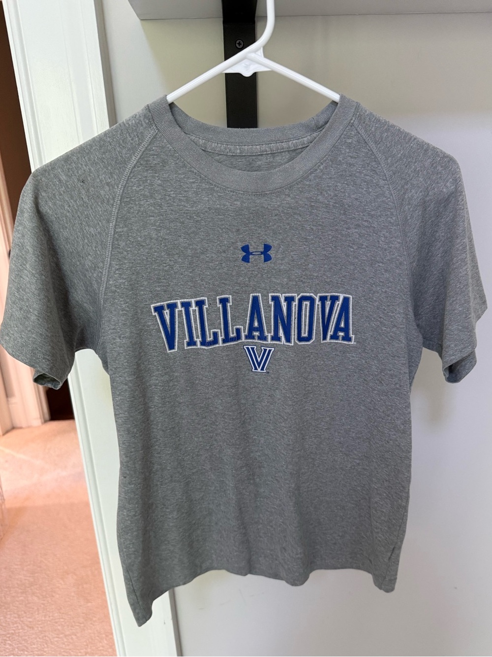 Villanova Under Armour Gray Heather Athletic Tee with Blue Logo